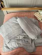 K By Kelly Hoppen Filled Bedspread And 2 Shams. Grey. Very Soft To Touch.