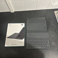 Logitech Canvas Keyboard Case