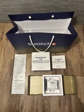 Swatch x Omega 'Snoopy'