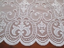 White Patterned quality Net curtain. Approx. 84ins x 84ins (211cm x 211cm) New.