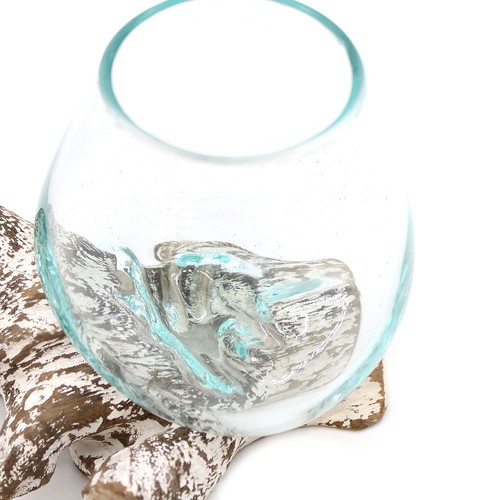 Molten glass on whitewash - glass,