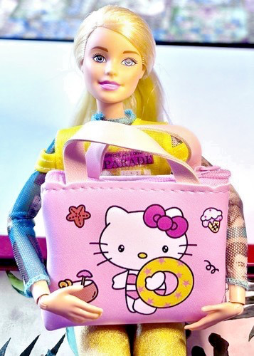 Large pink hello kitty beach - hello,
