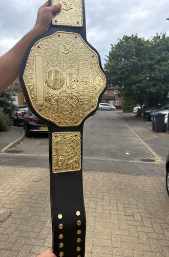 Wwe big gold - big, heavyweight