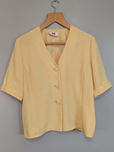 Hamells nwot yellow short - yellow,