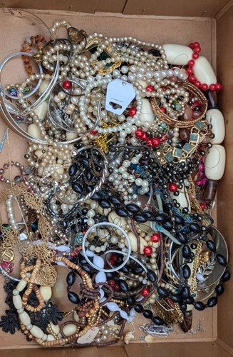 Vintage costume jewellery - costume, &