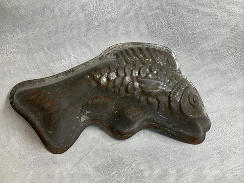 Fish jelly chocolate - fish,