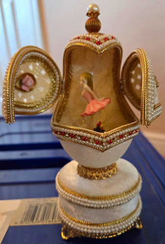 White faberge egg musical - faberge,