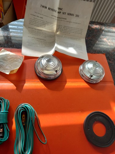 Wipac reverse lamp set series