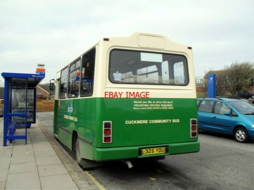 Photo bus reg l325 - photo, at