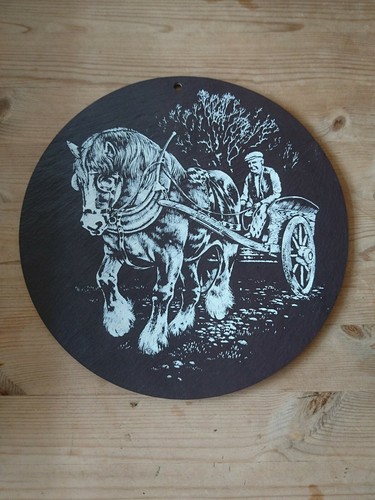 Diameter slate horse - 9",