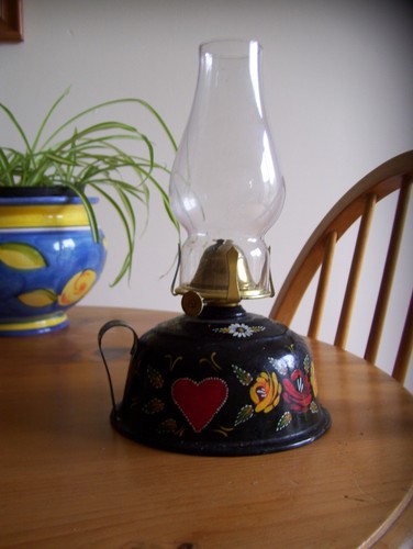 Lovely vintage tinplate - lovely,