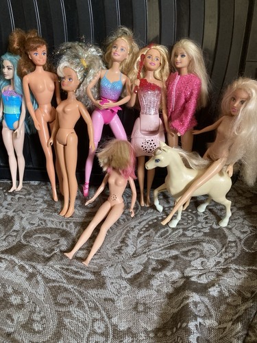 Job lot barbie a - of, barbie’s
