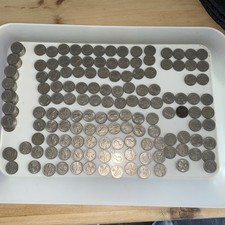 200 plus x British sixpence coins 