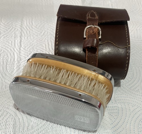 Vintage clothes brush set with - clothes,