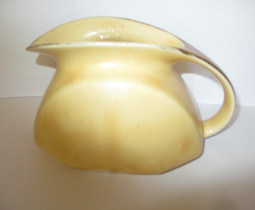 Wade vintage art deco - deco, milk