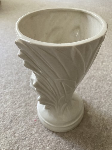 Dartmouth pottery vase - dartmouth,