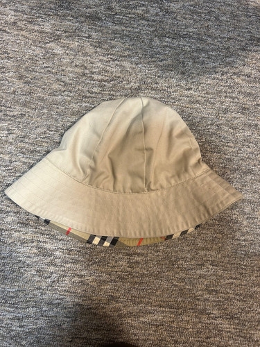 Authentic vintage burberry - authentic,