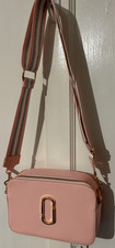 Ladies Pink Handbag / shoulder