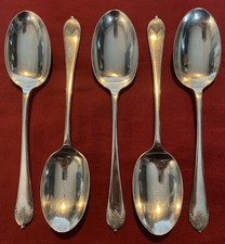 Set Of 5 Antique Silver Plated Dessert Spoons By Mappin & Webb c.1909