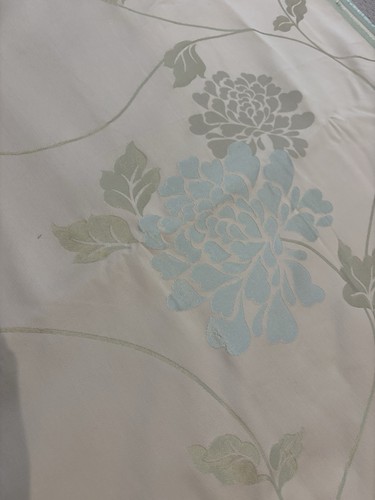 Laura ashley isodore - laura,