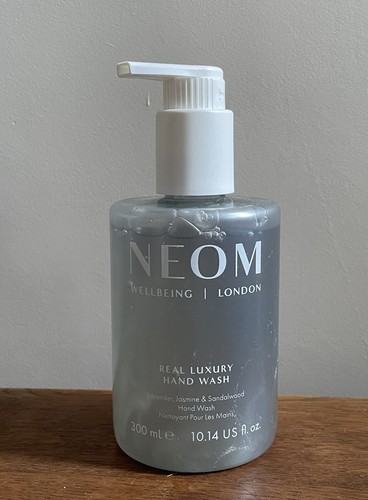Neom real luxury hand wash - neom,