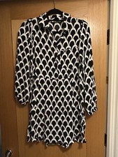 60s-inspired dress medium size