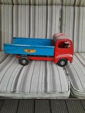 Tri-Ang Truck