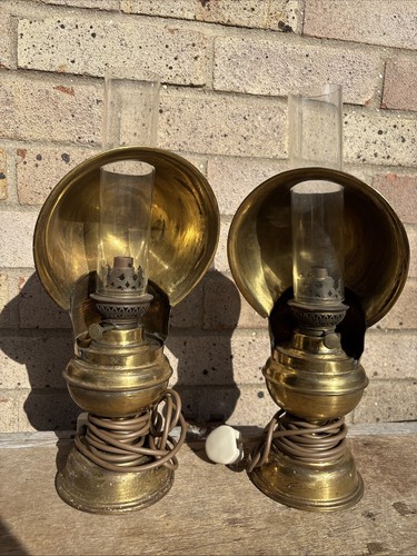 Antique vintage brass - /,