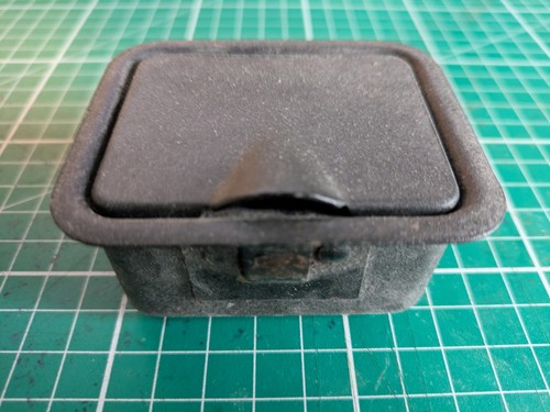 Mgb roadster ash tray - mgb,