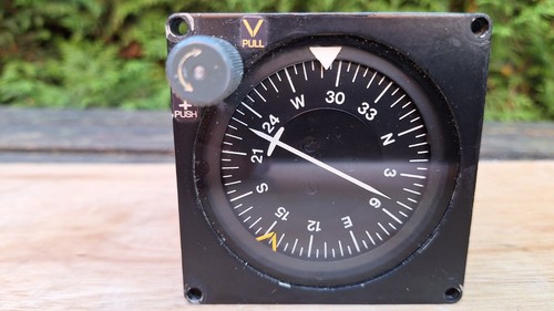 Bae heading indicator rl8 - bae,