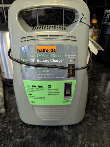 Halfords 12v car - halfords,
