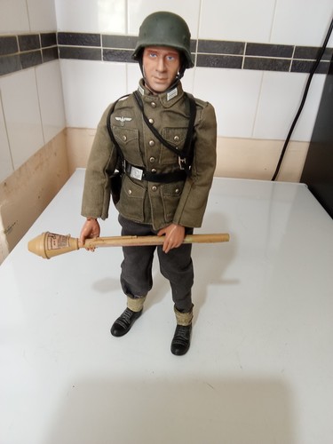 Scale wwii german soldier - wwii,