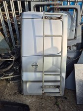VIVARO TRAFIC PRIMASTAR SILVER BACK REAR DOOR WITH LADDER