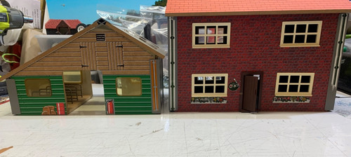BRITAINS.FARM.1:32.WOODEN