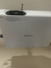 Sony VPL-CH370 LCD Projector -