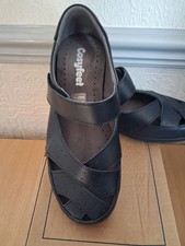 Pair of Cosyfeet Shelley