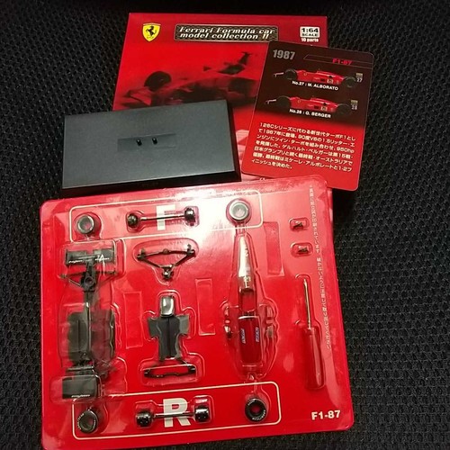 Kyosho ferrari 87 27 - 1/64, #27