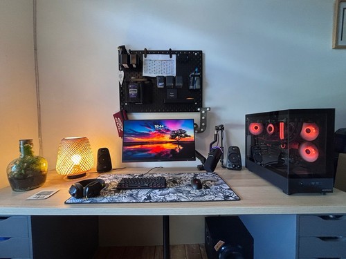 Gaming setup monitor - pc,,