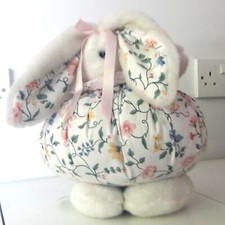 Easter bunny vintage - marks, &