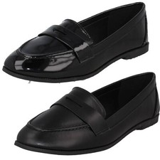 Ladies Spot On Flat Loafer