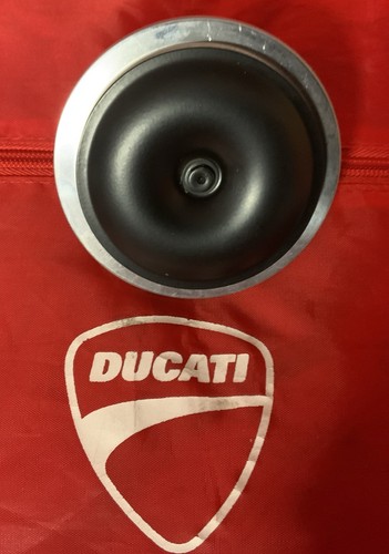 Ducati panigale v4s - v4,