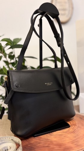 Radley london handbag - london,