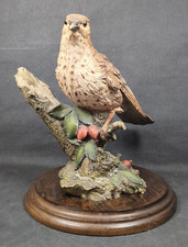 Vintage ~ Country Artists ~ SONG THRUSH Figure CA277 on Wooden Plinth ~ Ht 18cm