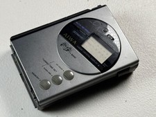 Aiwa HS-T202 Player Portable