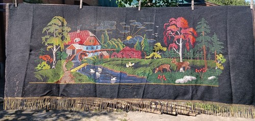 Vintage wall carpet rug