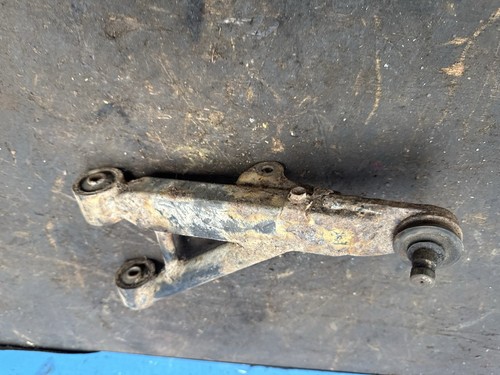 Suzuki eiger 400 front upper - suzuki,