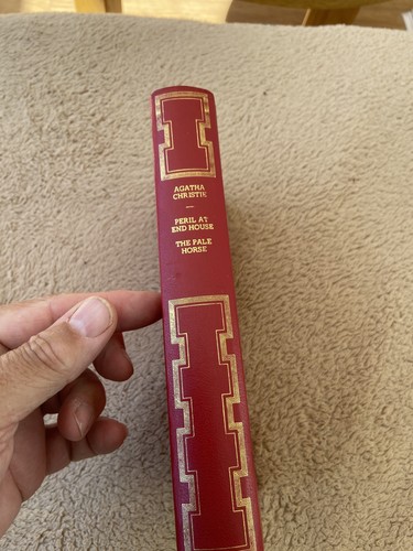 Agatha christie collected - agatha,