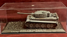 Scale diecast model - 1:72,