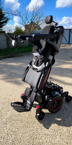 Sunrise q700 standing - up,