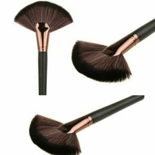 Fan Highlight Brush Face Body Contour Blending Contouring Black & Rose Gold UK